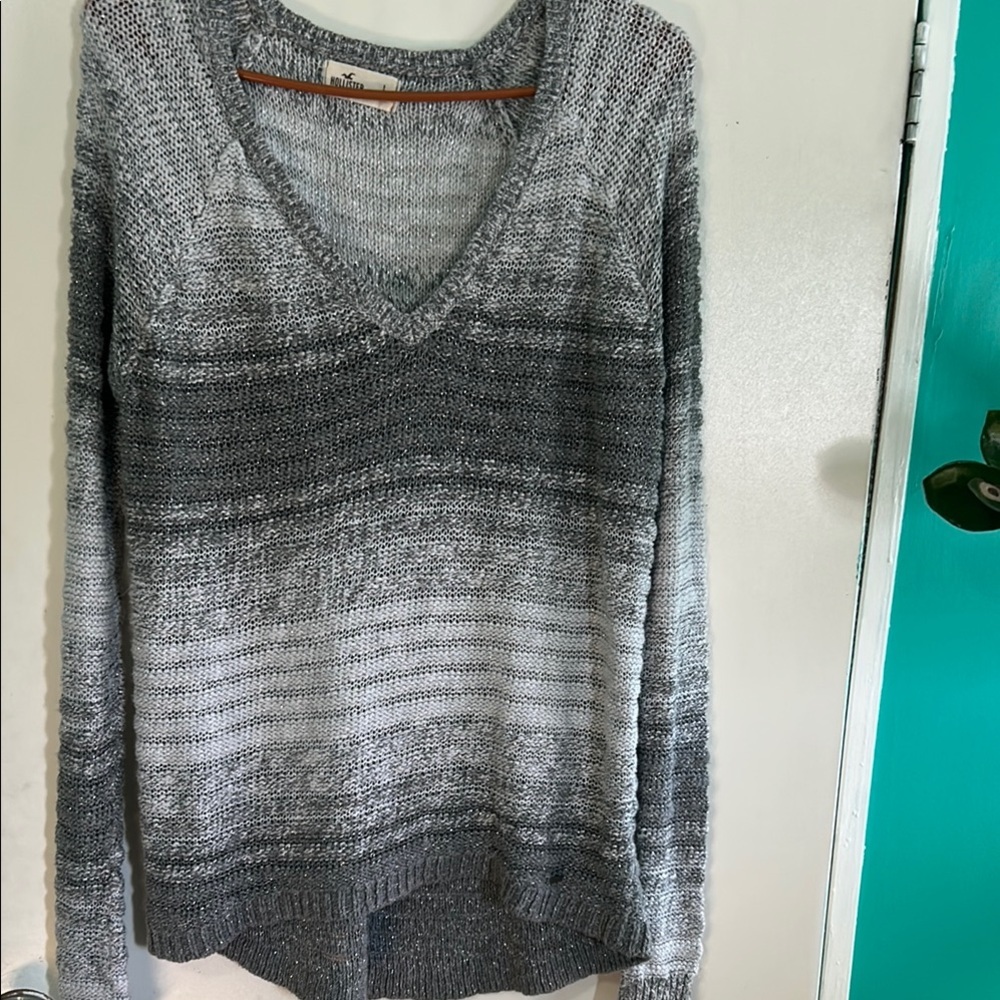 Hollister Gray V-Neck Sweater with Gradient Knit - Picture 2 of 6